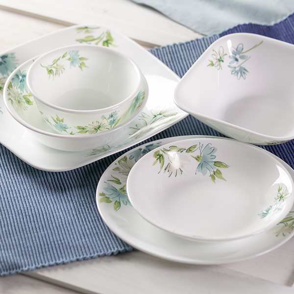 ボウル 16cm コレール CORELLE フェアリーフローラ 5個セット （ 食洗機対応 電子レンジ対応 オーブン対応 中鉢 白 お皿 取り皿 耐熱 白い食器 深鉢 丸 サラダボウル 取り鉢 花柄 洋食器 おしゃれ ）の通販は
