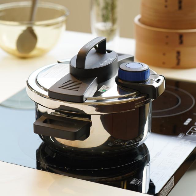 圧力鍋 4L IH対応 3層底 ワンタッチレバー 7合炊 （ ih ガス火