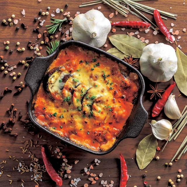 STAUBセラミック スクエア蓋付き グラタン キャセロール STAUB