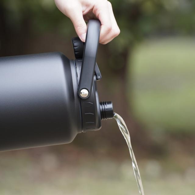 水 水筒 3.8L チャージャー アイスコンテナジャグ3800 保冷 （ 大