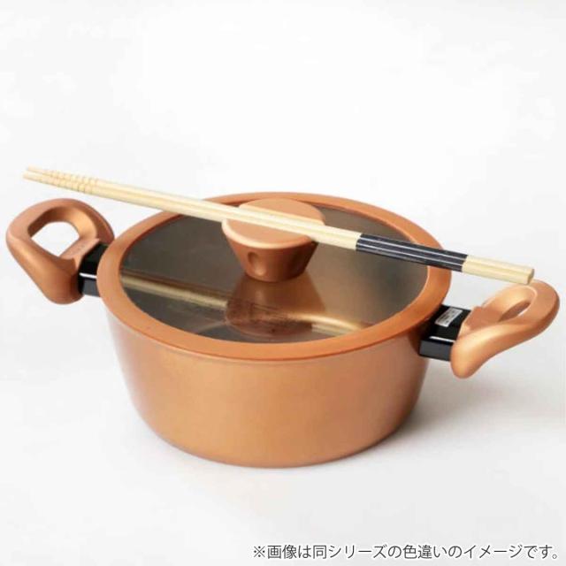 両手鍋 24cm IH対応 VISIONS GOLD Coating Black シチューポット （ お鍋 ガス火対応 オール熱源対応 ガラス蓋付き 24センチ なべ ブラック アルミ製両手鍋 軽量 軽い 調理器具 キッチン用品 金属ヘラOK ）_4