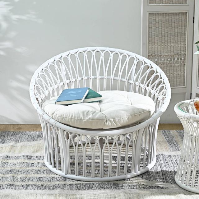 パーソナルチェア ラタン 座面高40cm fiore （ ラタンチェア 椅子 アームチェア リビング 腰かけ 籐 籐編み 籐製 チェアー イス いす ダイニング リビングチェア クッション 完成品 ）の通販は 21,442円