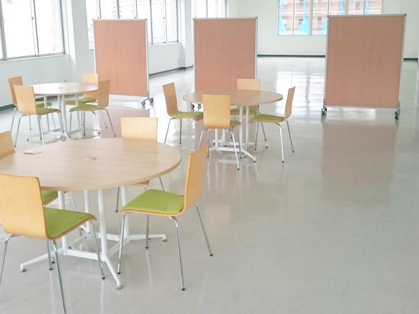 【法人限定】 ラウンドテーブル 幅120cm 円型 テーブル 配線 ミーティング 会議 食堂 机 （ ミーティングテーブル 会議テーブル オフィステーブル 4人〜6人 リフレッシュルーム 休憩 ランチスペース オフィス家具 ）_10