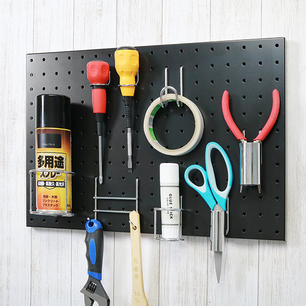 有孔ボード スチール パンチングボード 壁掛けボード 工具 工具収納　ボード 有孔ボード スチールパンチングボード 30×45 マグネット （ スチール