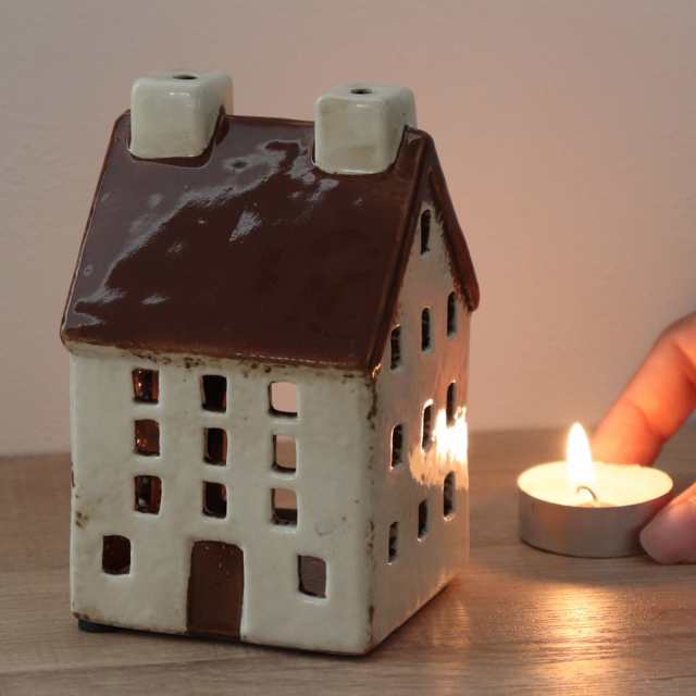 オブジェ Candle house 29229 （ キャンドルホルダー キャンドルスタンド キャンドルハウス 家 お家 ハウス 陶器 キャンドル  ろうそく ス｜au PAY マーケット