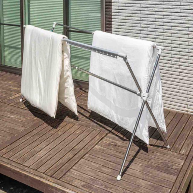 物干し 洗濯物干し 布団干し 伸縮式 X型 幅 134〜230cm （ 物干しスタンド 伸縮 ステンレス製 ハンガーホルダー付き 折り畳み 室内用物干し 大容量 組み立て簡単 コンパクト 収納 シルバー 洗濯干し 室内 室内物干し 物干し 室内）