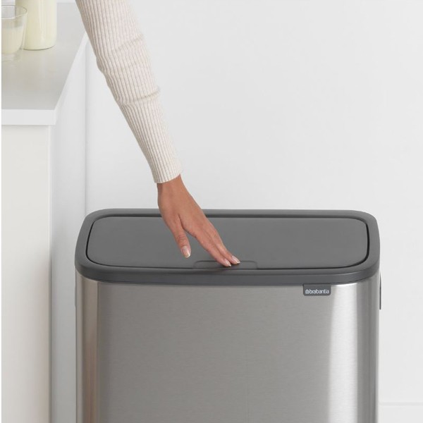 ブラバンシア(Brabantia) フタ付きゴミ箱 マットブラック 60L Bo