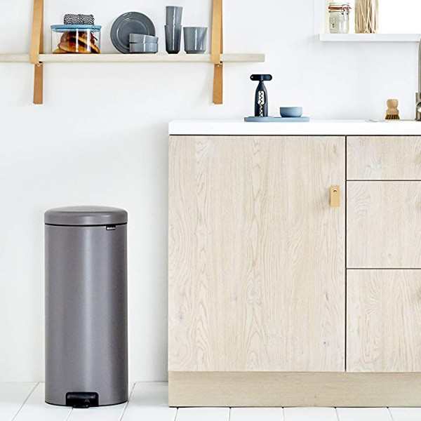 brabantia ブラバンシア ゴミ箱 ペダルビン NEWICON 30L （ ごみ箱 ペダル 30リットル 円形 丸 蓋つき スチール ふた付き  静か 足踏み キ