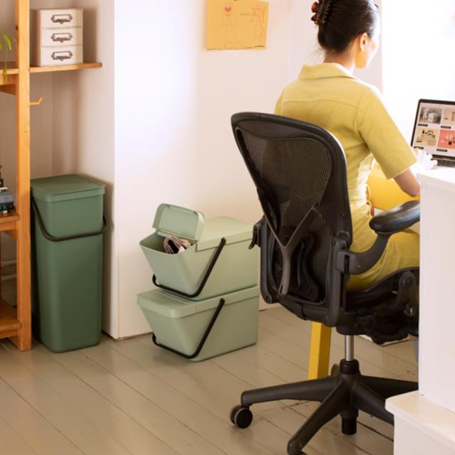 brabantia ゴミ箱 20L Sort＆Go リサイクルビン （ ごみ箱 ブラバンシア 20リットル スタッキング ハンドル付き ふた付き 収納 収納ケース ゴミ箱 おしゃれ ゴミ箱 20リットル）_7
