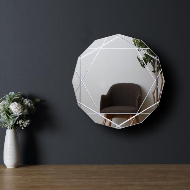 ミラー 壁掛け 46.5×46.5cm ウォールミラー モーデン （ 鏡 おしゃれ 壁掛け鏡 シンプル 洗面台 インテリア 飛散防止 玄関 リビング かがみ 北欧 メイク鏡 壁掛けミラー 賃貸 トイレ 洗面鏡 壁面ミラー 吊り下げ フレームレス ）の通販は