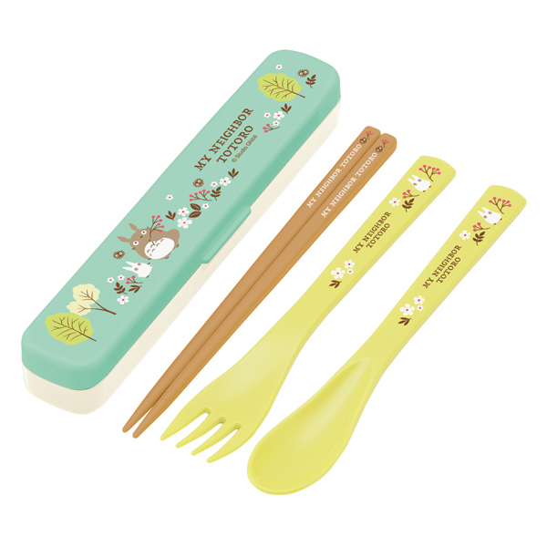 トリオセット 音の鳴らない 箸 スプーン フォーク となりのトトロ トトロフィールド カトラリー お箸 はし 携帯用カトラリー 食洗機対の通販はau Pay マーケット リビングート