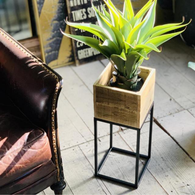 プランター スクエアプランターボックススタンド Mサイズ （ プランターカバー プランター台 フラワーラック フラワースタンド 飾り台 木 フラワー スタンド 花台 室内 飾る 台 脚付き 置く 植物 花 インテリア ）の通販は