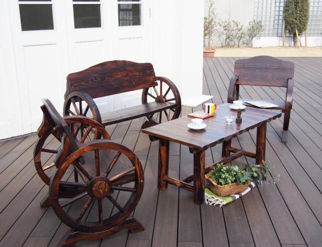 焼杉テーブル （ テーブル ガーデンテーブル ガーデン 庭 木 机 木製 屋外 屋内 ウッドテーブル カフェテーブル バルコニー 天然木 杉 椅子 おしゃれ オブジェ ウッド ）の通販は