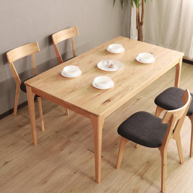 イケア　伸縮式ナチュラル木製長方形ダイニングテーブル　4人用 イケア 伸縮式ナチュラル木製長方形ダイニングテーブル 4人用 4人用
