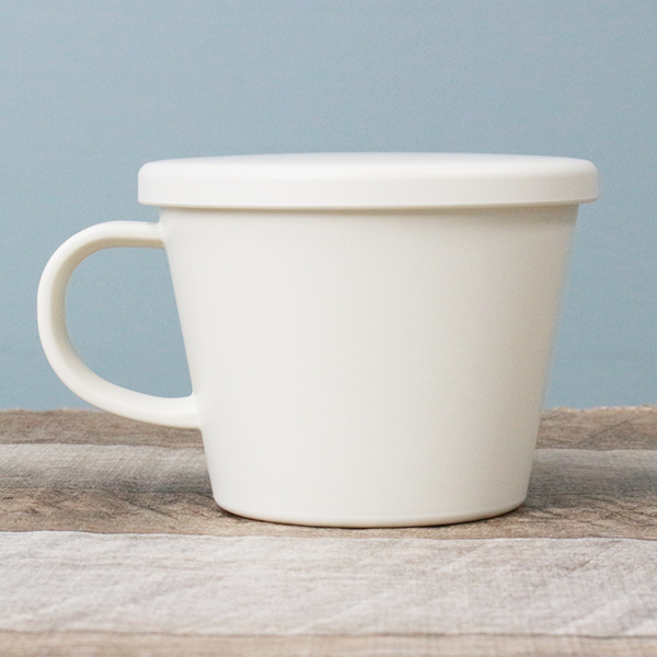 マグカップ 340ml フタ付き プラスチック カームディッシュ 皿 食器 洋食器 日本製 電子レンジ対応 食洗機対応 カップ マグ 蓋付き プの通販はau Pay マーケット リビングート マグカップ 340ml フタ付き プラスチック カームディッシュ 皿 食器 洋食器 日本製 電子レンジ対応 食洗機対応 カップ マグ 蓋付き プの通販はau Pay マーケット リビングート