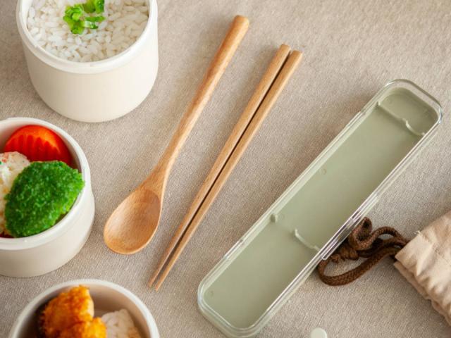 コンビセット tutu 木製 箸 スプーンセット （ 箸箱 スプーン セット 18cm カトラリー カトラリーセット 大人 箸＆スプーンセット お箸 はし お弁当用 給食 お弁当 弁当 おしゃれ ）