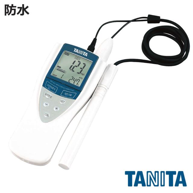 水質チェッカー 残留塩素計 セット 業務用 完全防水 温度自動補正機能 （ タニタ 残留塩素 チェッカー 業務用残留塩素計 水質検査 日本製 電池式 IP67準拠 デジタル 水質測定器 試薬付き プール 水道水 浄水器 残留 塩素 ）
