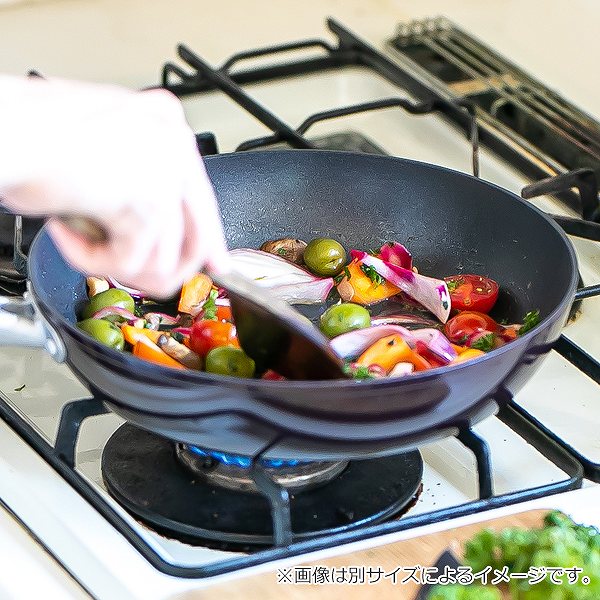 フライパン 28cm Ih対応 サーモス Thermos キッチンプラス Kitchen プラズマ超硬質コート ガス火対応 浅型フライパン アルミフライの通販はau Pay マーケット リビングート