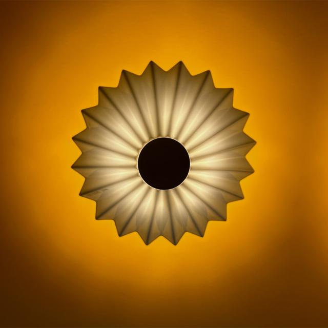 ブラケットライト LED電球付き ORIGAMI LAMP オリガミランプ gram eight グラムエイト （ 壁掛け照明 ウォールライト 階段照明 壁面照明 電球付き ドリッパー 陶磁器 職人 手仕事 おしゃれ 間接照明 玄関 階段 トイレ ）_6