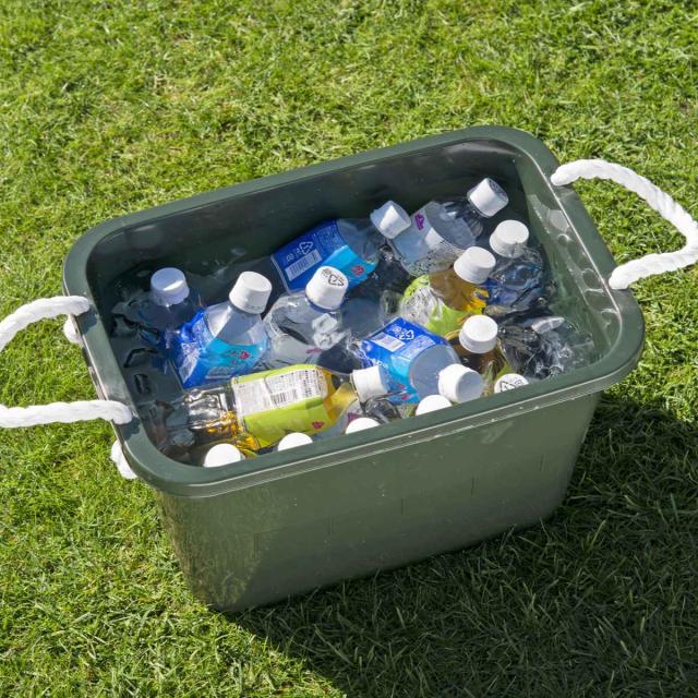 タライ 24L ひも付き 本体のみ （ バケツ たらい 洗い桶 角型 24