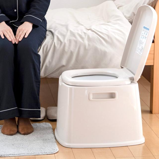ポータブルトイレ S型 コンパクト バケツ付き 介護 （ 介護用トイレ