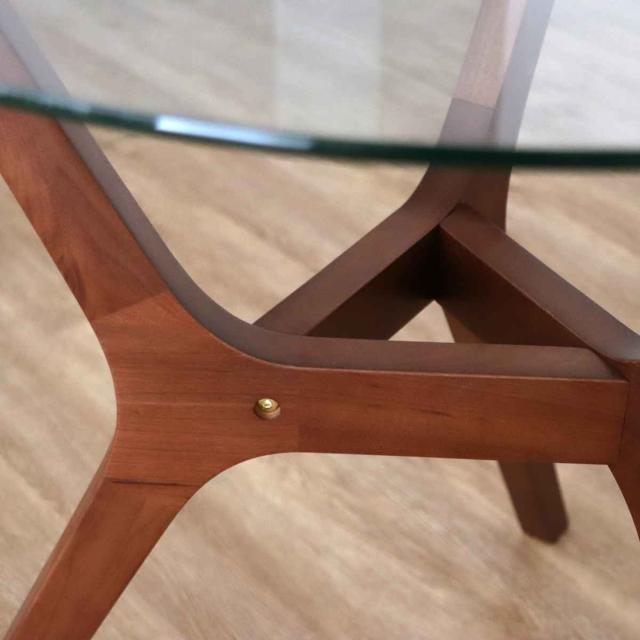 カフェテーブル 一人暮らし 丸 天然木 ガラス天板 （ コーヒーテーブル型 ダイニング リビング テーブル 直径70cm ウォールナット 無垢 木製 脚 木目 おしゃれ ）_7