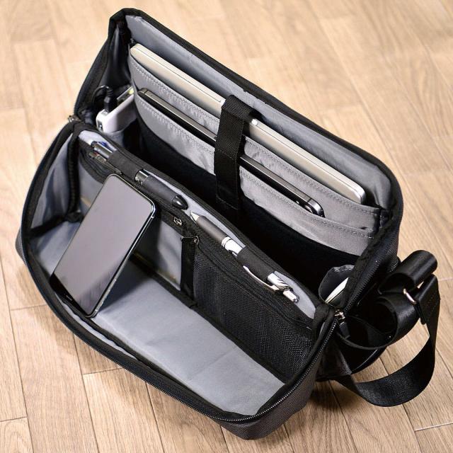 ビジネスバッグ BAGGEX ノフィス ショルダーバッグ 横型 メンズ A4 大