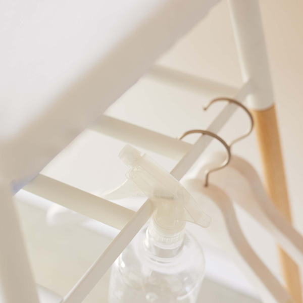 アイロン台 出しておける スタンド式 棚付アイロン台 トスカ tosca （ スタンド式アイロン台 棚付き 出しっぱなし アイロン掛け インテリア 作業台 アイロンマット アイロンデスク 天然木 おしゃれ ナチュラル 家事デスク ）の通販は