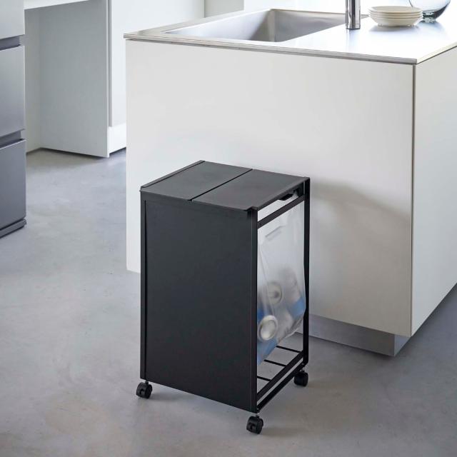 山崎実業 tower 蓋付き目隠し分別ダストワゴン 2分別 タワー （ 4903208059756 597 ごみ箱 ふた付き レジ袋ホルダー ダストワゴン 分別 ダストボックス 棚下 カウンター下 キャスター付き ）_18