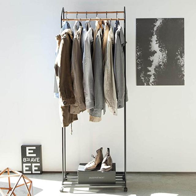 tmhp　ハート型クリ抜き木製ハンガーラックキャスター付き tmhp ハート型クリ抜き木製ハンガーラックキャスター付き tmhp様