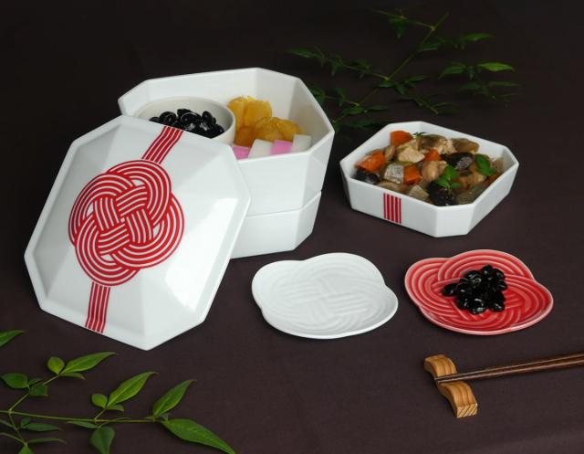 皿 結 重箱小皿揃 赤結び （ 食洗機対応 電子レンジ対応 磁器 日本製 お重 3段 皿付き 高級感 上品 和風 和モダン モダン ）_3