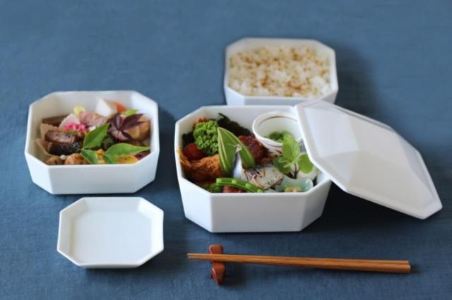 皿 結 重箱小皿揃 赤結び （ 食洗機対応 電子レンジ対応 磁器 日本製 お重 3段 皿付き 高級感 上品 和風 和モダン モダン ）_5