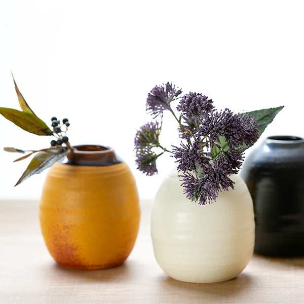 フラワーベース 陶器 Deep Breath Flower Vase （ 信楽焼 一輪挿し 花瓶 インテリア オブジェ 花器 花びん ポット 鉢  フラワーポット プ｜au PAY マーケット