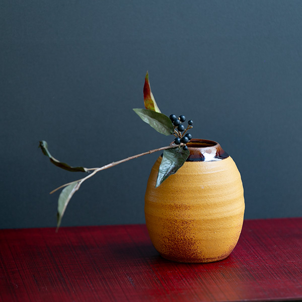 フラワーベース 陶器 Deep Breath Flower Vase （ 信楽焼 一輪挿し