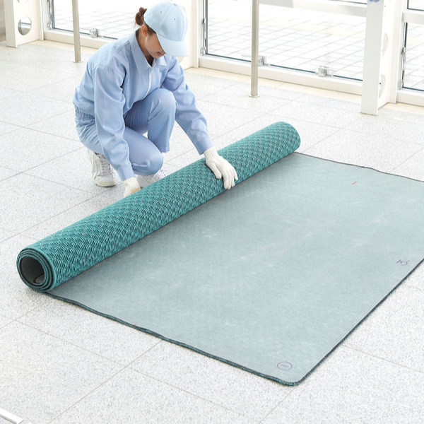 玄関マット 吸水マット 業務用 150×180cm ロンステップマット吸水マット300雨天用 オフィス サイズオーダー （ コンドル 山崎産業 玄関 マット 屋内用 吸水 防炎適合品 砂ホコリ 土砂 除去 出入り口 フチあり 縁 日本製 ）_5