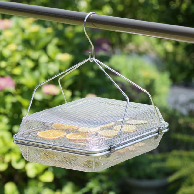 干しかご 角型 2段 暮らし良い道具 ステンレス角型干しかご （ 干し網 干しざる 干しザル 平型ざる 平型ザル ざる ザル 天日干し 吊り下げ 干し野菜 干物 一夜干し 簡単 便利 自家製 キッチンツール 日本製 ）の通販は