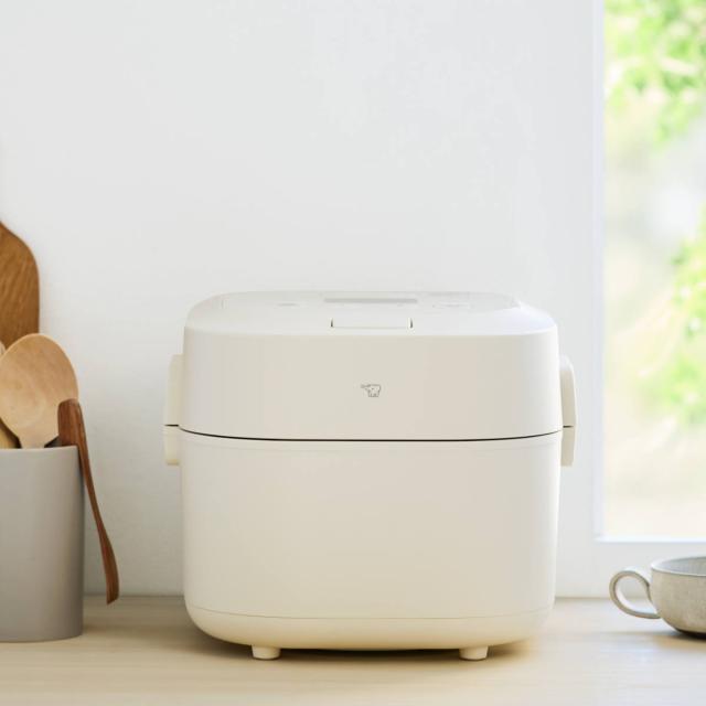 象印 自動調理鍋 ホーロー電気調理鍋 （ ZOJIRUSHI 象印マホービン 電気鍋 自動調理器 お手入れカンタン 電気なべ 2.3L 電気 鍋 炊飯器 煮込み カレー パック調理 ホワイト シンプル 調理家電 キッチン家電 多機能 ）