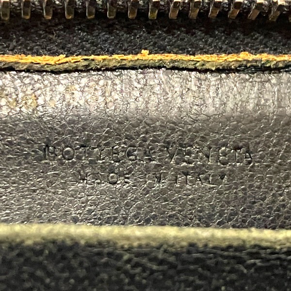 ボッテガ・ヴェネタ イントレチャート 114075-VEAL1-1000 コインケース