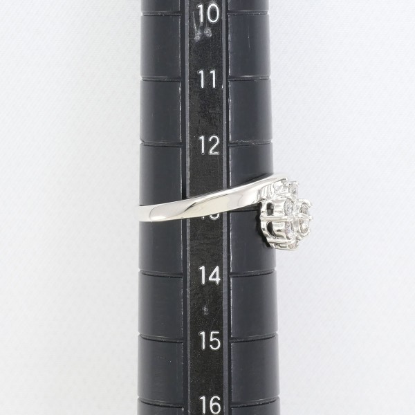 PT900 プラチナ リング 指輪 13号 ダイヤ 0.50 総重量約3.9g PT900 プラチナ リング 指輪 13号 ダイヤ 0.50 総重量約3.9g