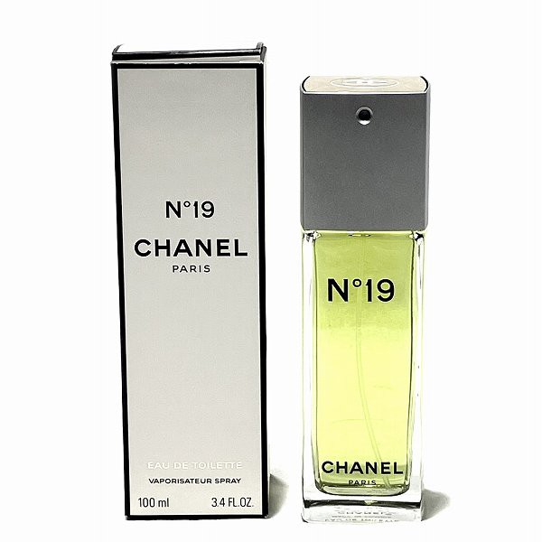 シャネル CHANEL No19 オードトワレ スプレー 100ml ブランド小物 コスメ 香水 レディース【中古】