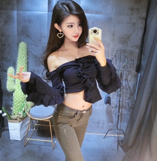 フリル オフショルダー カットソー ブラウス トップス レディース 長袖 タイト セクシー チューブトップ 白の通販はau Pay マーケット Love Ride おしゃれセレクトショップ