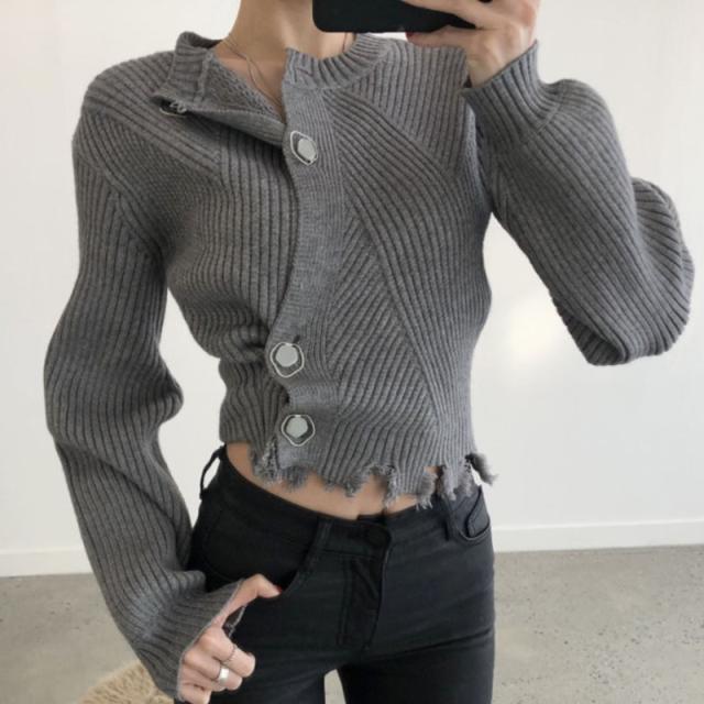 レディース カーディガン ニット 送料無料 個性的 ショート 長袖 クルーネック 丸首 前開き ボタン サイドボタン ダメージ 切りっぱなし 格上げ 華奢見え 2way 人とかぶらない 無地 グレー ホワイト フリーサイズ リブ カジュアル きれいめ ラフ 抜け感 春 秋 お出かけ 女子会の通販は 4,910円