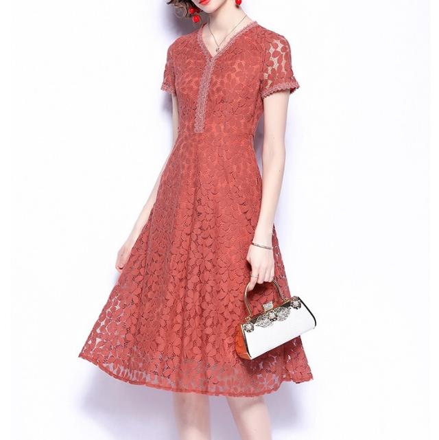 ワンピース 半袖 春 夏 春夏 きれいめ かわいい aライン フレアスカート ひざ丈 マキシ丈 Vネック 襟なし フレア スリム 細身 ストレート 切り替えデザイン スマート レース 前開き ピンク S M L XL 2XL ジャスト かわいい 大人可愛い きれいめ シンプル カジュアル 大人 上品の通販は 5,280円