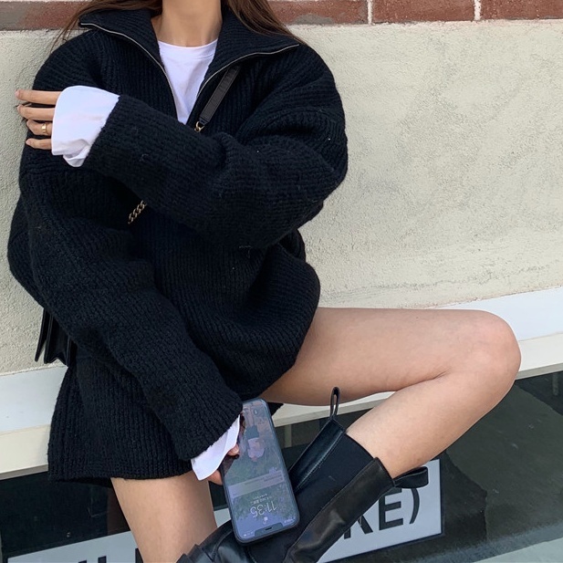 ３色 トップス ニット セーター チュニック レディース 秋冬 カジュアル ゆったり 長袖 ゆったり ひざ丈 長袖 ボリューム袖 萌袖 ハイネック BIGシルエット 色展開 ホワイト ブラック グレー ワンサイズ ビッグサイズ ゆったり かわいい 大人可愛い きれいめ シンプルの通販は 4,987円