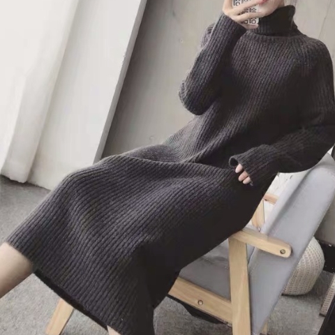 3色 ワンピース 長袖 秋冬 きれいめ ロング ニット ワンピ ロング丈 マキシ丈 ボリューム袖 萌袖 タートルネック ストレート Iライン もこもこ リブニット 色展開 ホワイト ブラック ブラウン アプリコット S M L XL ゆったり かわいい 大人可愛い きれいめ シンプルの通販は 6,358円