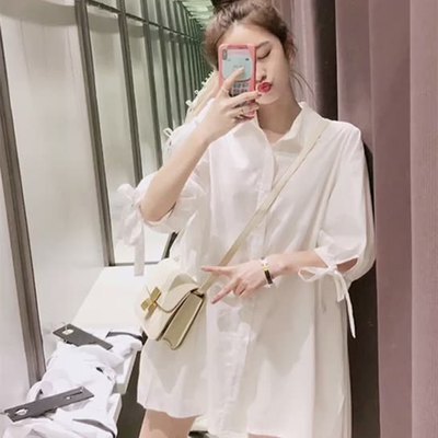 トップス シャツ ブラウス チュニック 送料無料 個性的 ミディアム お尻カバー 七分袖 ボリューム袖 襟付き Aライン プリーツ バックコンシャス 着痩せ 効果 着回し 無地 ホワイト S M L XL 薄手 清楚 こなれ感 春 夏 秋 リゾート ガーデン 学生 10代 20代 30代の通販は 5,702円