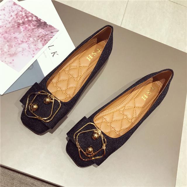 パンプス  レディース フラット シューズ ぺたんこ パンプス 通勤 フラット ぺたんこ ペタンコ かかと無し リボン 痛くない 歩きやすい 履きやすい キラキラ ラメ チャーム 送料無料 大人可愛い きれいめ シンプル カジュアル 個性的 の通販は