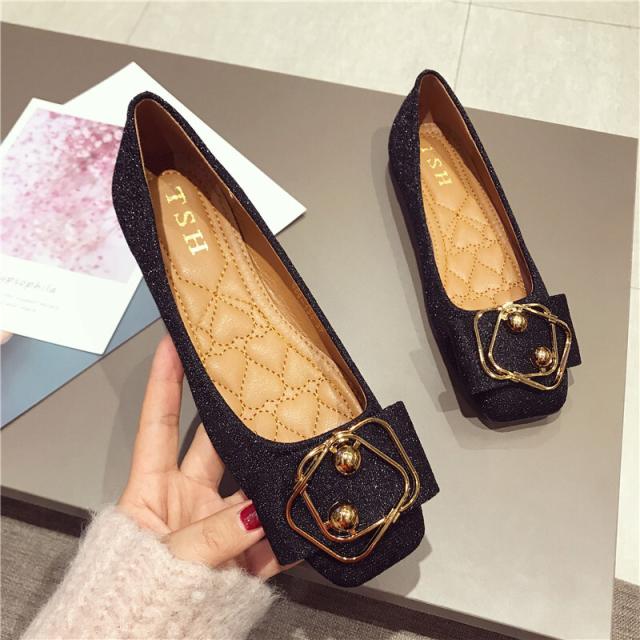 パンプス  レディース フラット シューズ ぺたんこ パンプス 通勤 フラット ぺたんこ ペタンコ かかと無し リボン 痛くない 歩きやすい 履きやすい キラキラ ラメ チャーム 送料無料 大人可愛い きれいめ シンプル カジュアル 個性的 の通販は