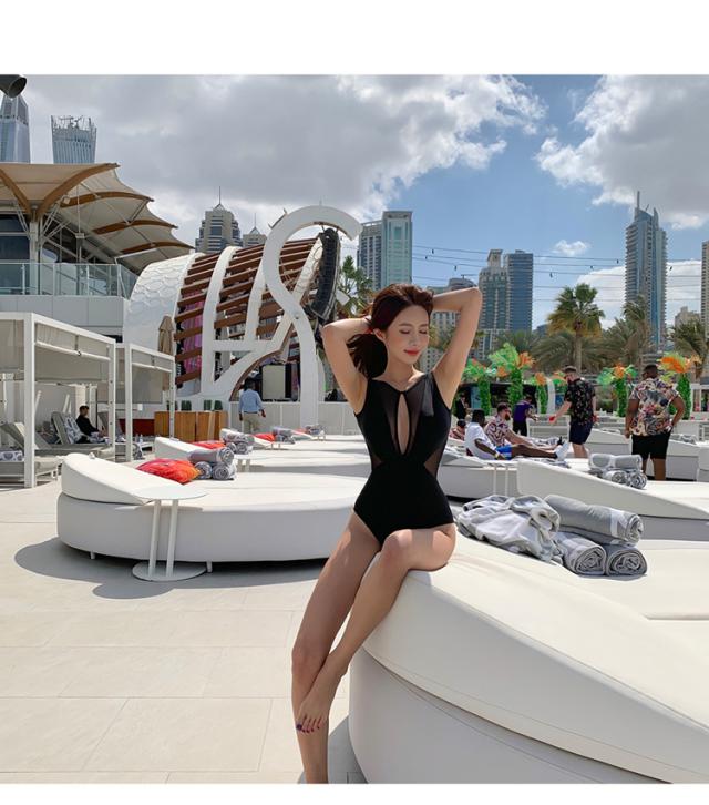 ワンピース水着レディース　ブラック　セクシー　レース　ブラック　シースルー　大胆　夏　リゾート　脚長　スタイルアップ　海　ビーチ　プールの通販は