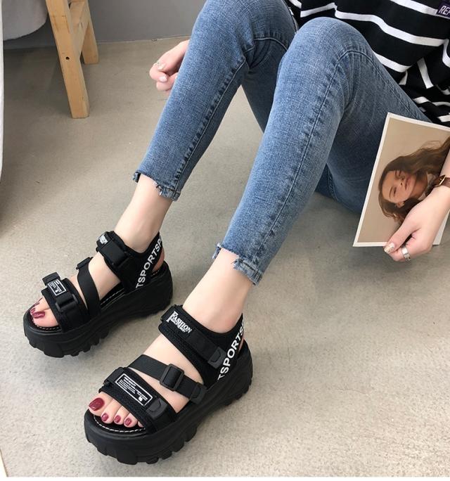 スポーツサンダル  レディース シューズ 厚底 サンダル 大きい 歩きやすい 小さい 靴 シューズ 厚底サンダル お出かけ 旅行 カジュアル おしゃれ 22.5cm 23.0cm 23.5cm 24.0cm 24.5cm ブラック カーキ ホワイト 無地 夏 2021 主役級 ビーチ プール リゾート プチプラの通販は